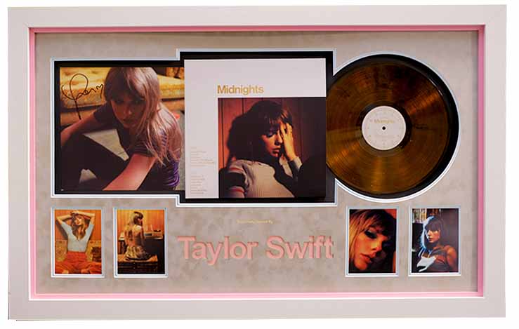 Taylor Swift Signed Photo And Midnights Vinyl - Memorabilia Framers Shop
